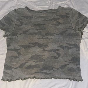 american eagle camo ruffle shirt
